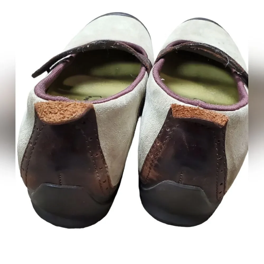 Merrell Taupe & Brown Leather Mary Janes